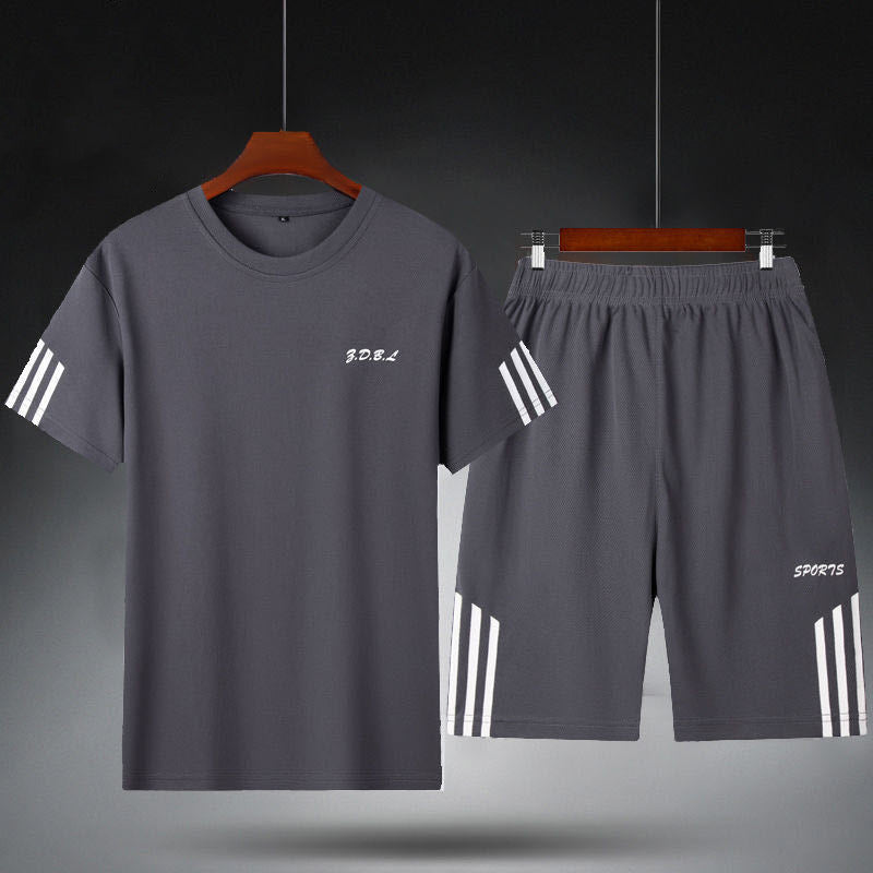 Men's IBG quick-dry sports set with breathable T-shirt and training shorts for fitness and outdoor activities.